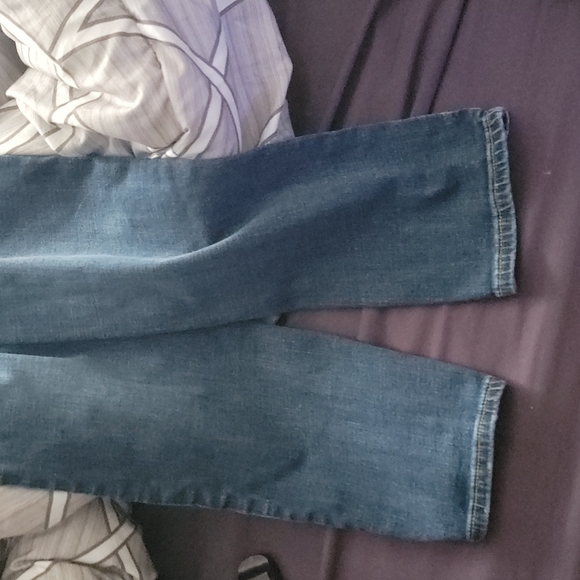 Jeans - Picture 3 of 3